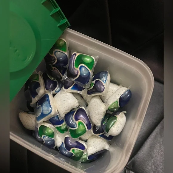 Cascade Platinum Plus Dishwasher62  Pods - Picture 4 of 7